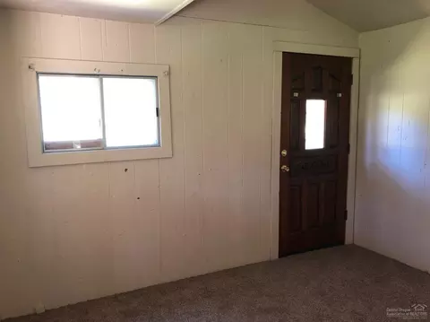 17064 Island Loop Way, Bend, OR 97707 photo 10