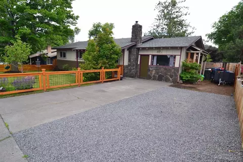 1261 NE Dempsey Dr, Bend, OR 97701 photo 24