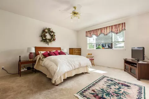 728 SE Shadowood Dr, Bend, OR 97702 photo 11