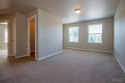 21187 Philly Ave, Bend, OR 97702 photo 11