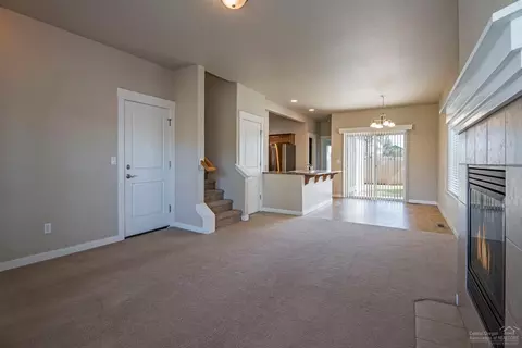 21187 Philly Ave, Bend, OR 97702 photo 2