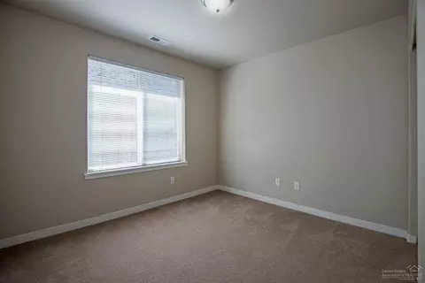 21187 Philly Ave, Bend, OR 97702 photo 14