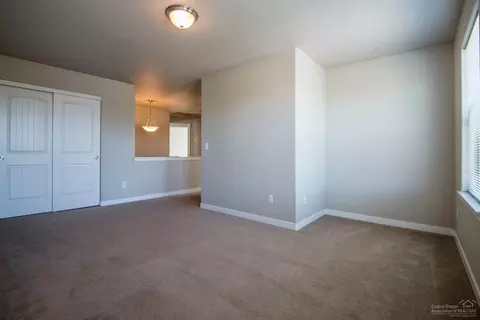 21187 Philly Ave, Bend, OR 97702 photo 12