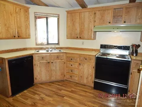 51770 Pine Loop Dr, La Pine, OR 97739 photo 8