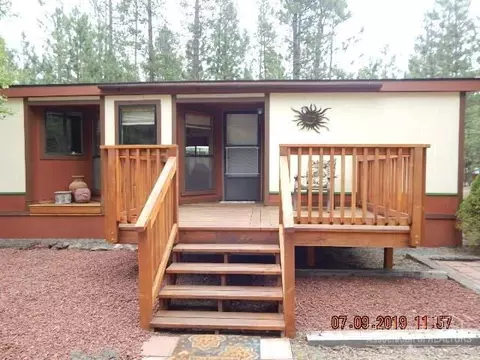 51770 Pine Loop Dr, La Pine, OR 97739 photo 3