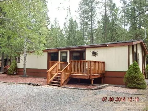 51770 Pine Loop Dr, La Pine, OR 97739 photo 4