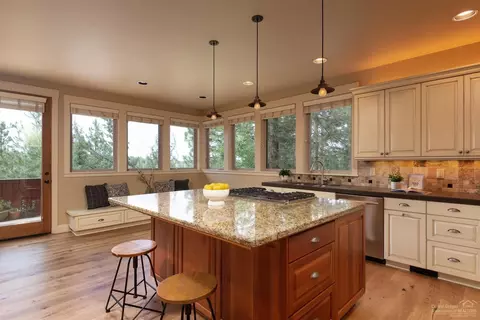 2936 NW Celilo Ln, Bend, OR 97703 photo 16