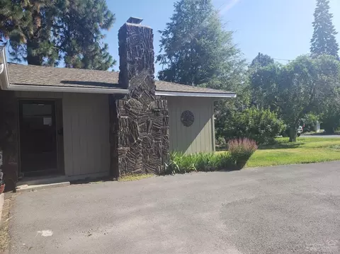 1453 NE 9th St, Bend, OR 97701 photo 1