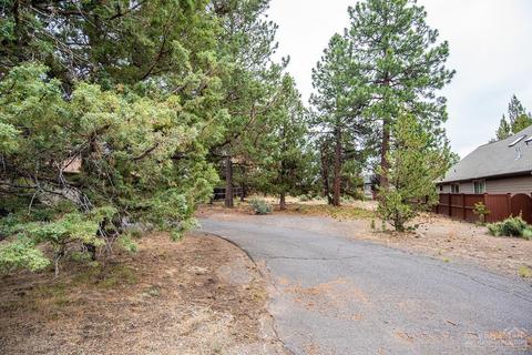 2492 NW Marken St, Bend, OR 97703 photo 7