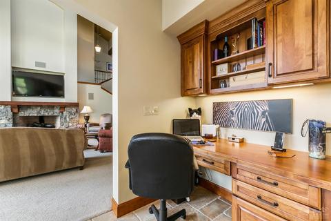 65720 Cairn Ct, Bend, OR 97701 photo 13