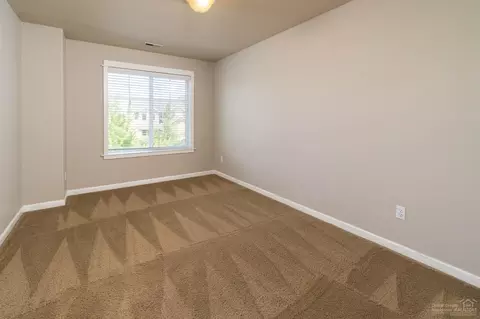 2879 NE Sedalia Loop, Bend, OR 97701 photo 14