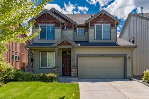 2879 NE Sedalia Loop, Bend, OR 97701 photo 1