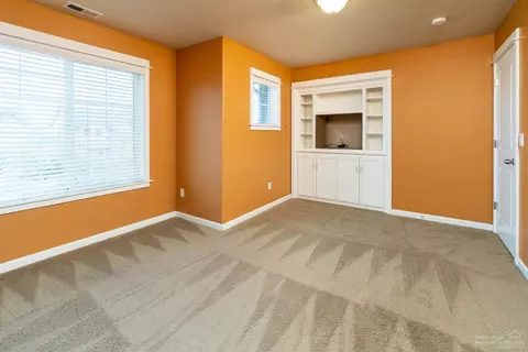 2879 NE Sedalia Loop, Bend, OR 97701 photo 17