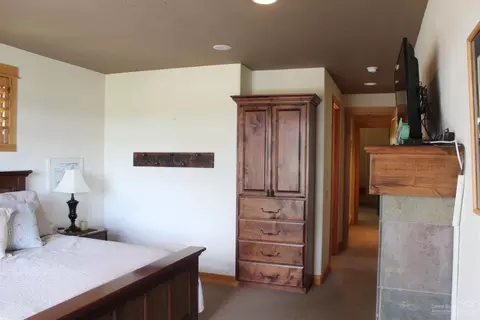 61825 Fall Creek Loop, Bend, OR 97702 photo 15