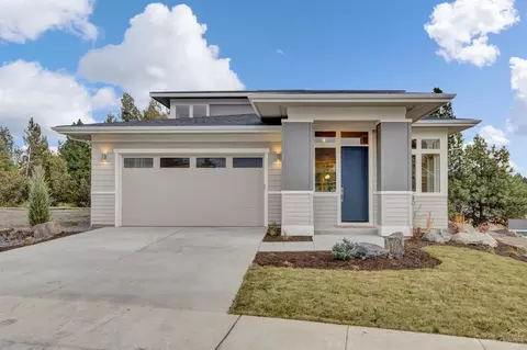 60121 SE Ruby Peak Loop, Bend, OR 97702 photo 1