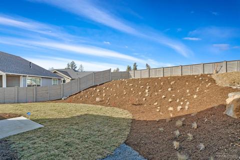 60118 SE Ruby Peak Loop, Bend, OR 97702 photo 24