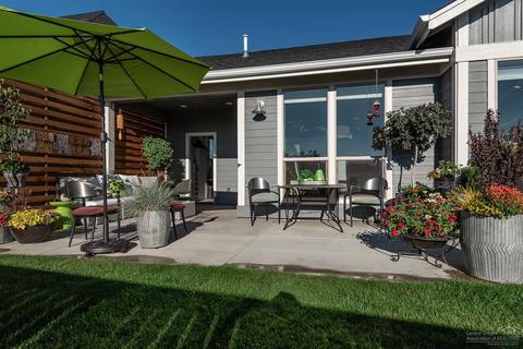 63194 NE Iner Loop, Bend, OR 97701 photo 23