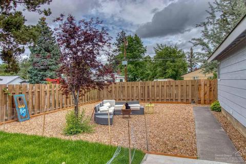 1851 NE 8th St, Bend, OR 97701 photo 13