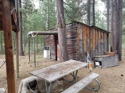 148504 Snuffy Dr, La Pine, OR 97739 photo 2