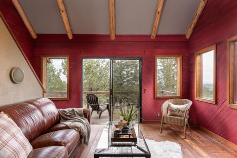 21057 Gift Rd, Bend, OR 97703 photo 3