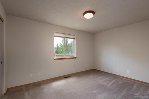 20541 Peak Ave, Bend, OR 97702 photo 16