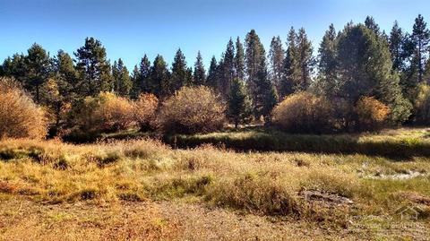 17199 Island Loop Way, Bend, OR 97707 photo 2