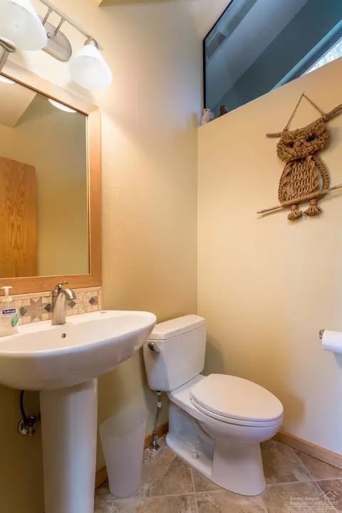 57282 Stag Ln, Sunriver, OR 97707 photo 11