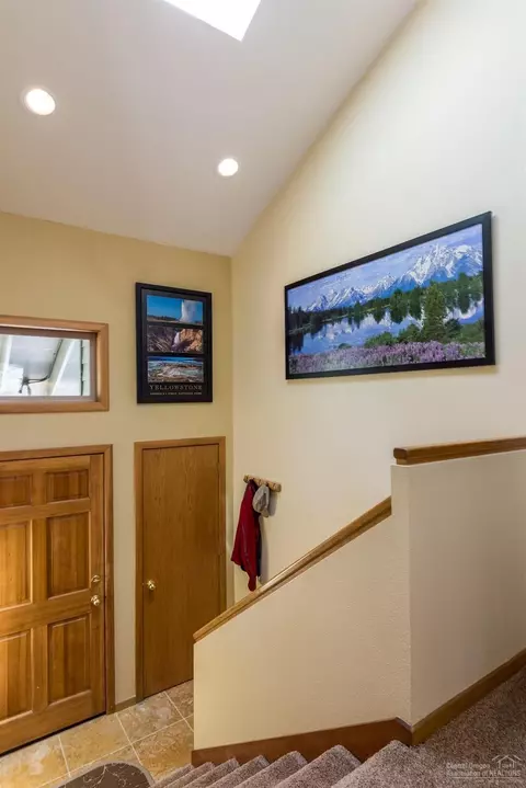 57282 Stag Ln, Sunriver, OR 97707 photo 12
