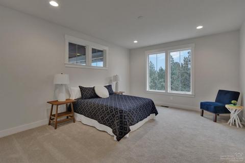 60101 SE Ruby Peak Loop, Bend, OR 97702 photo 15