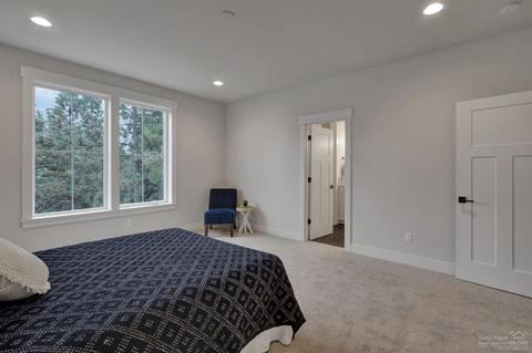 60101 SE Ruby Peak Loop, Bend, OR 97702 photo 16