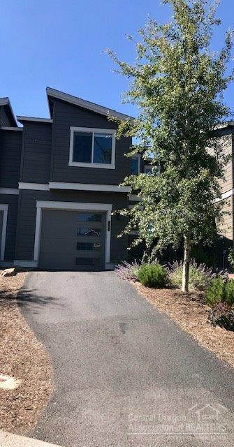 2363 NW Debron Ln, Bend, OR 97703 photo 2