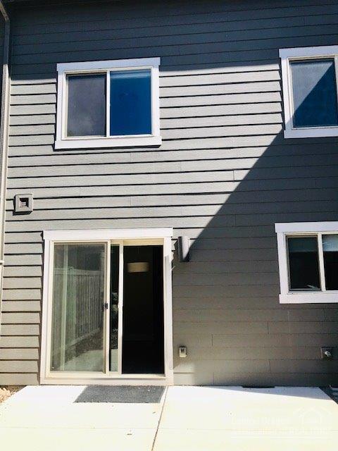2363 NW Debron Ln, Bend, OR 97703 photo 9