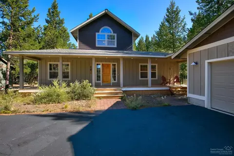55779 Lost Rider Loop, Bend, OR 97707 photo 17
