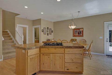 63216 Logan Ave, Bend, OR 97701 photo 10
