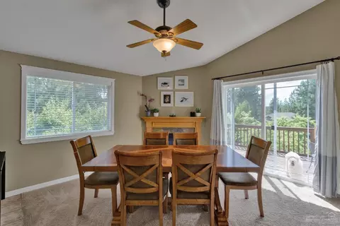 2639 NW Rainbow Ridge Dr, Bend, OR 97703 photo 11
