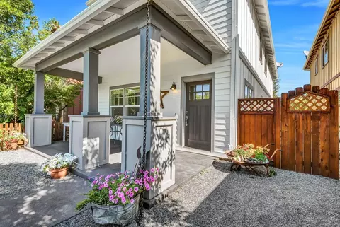 21245 Violet Ln, Bend, OR 97702 photo 2