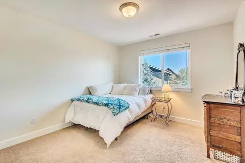 21245 Violet Ln, Bend, OR 97702 photo 18