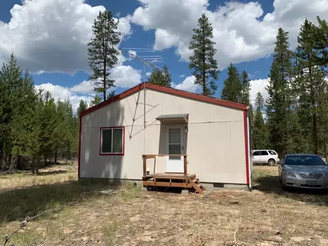 12232 Sun Forest Dr, La Pine, OR 97739 photo 2