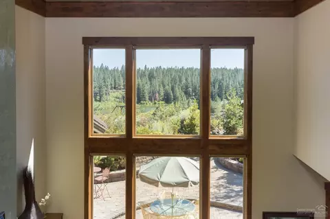 60430 Snap Shot Loop, Bend, OR 97702 photo 14