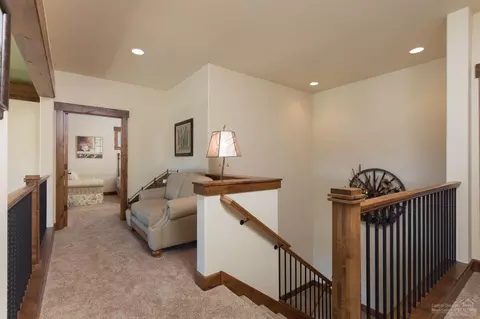 60430 Snap Shot Loop, Bend, OR 97702 photo 13