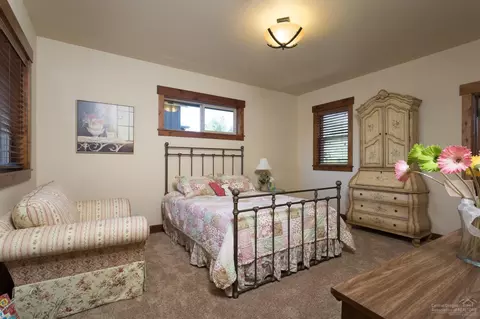 60430 Snap Shot Loop, Bend, OR 97702 photo 15