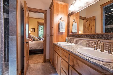 55015 Mallard Dr, Bend, OR 97707 photo 17