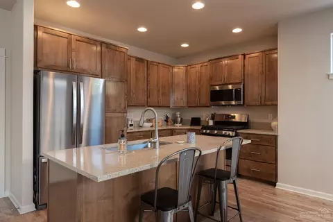 61589 Alstrup Rd, Bend, OR 97702 photo 8