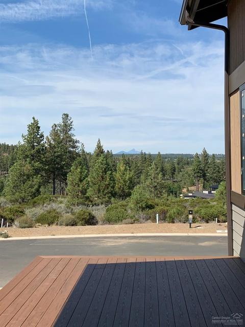 19190 Gateway Loop Loop, Bend, OR 97702 photo 11