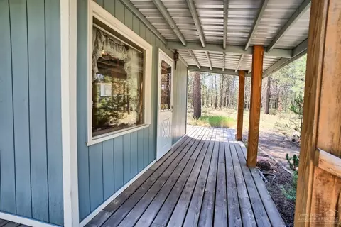 52632 Doe Ln, La Pine, OR 97739 photo 3