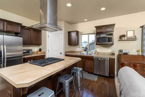 63218 NE Jimbo Ln, Bend, OR 97701 photo 6