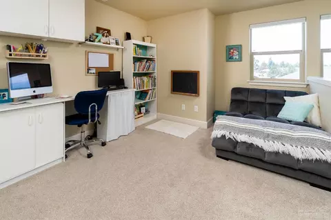 63218 NE Jimbo Ln, Bend, OR 97701 photo 10
