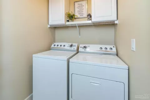 63218 NE Jimbo Ln, Bend, OR 97701 photo 11