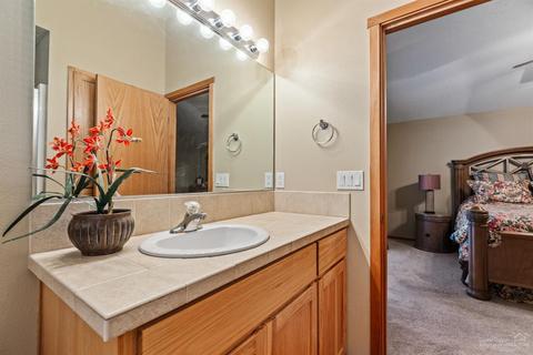 19960 Quail Pine Loop, Bend, OR 97702 photo 14