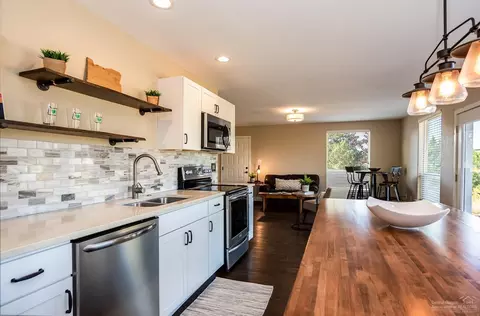 66925 Central St, Bend, OR 97703 photo 8
